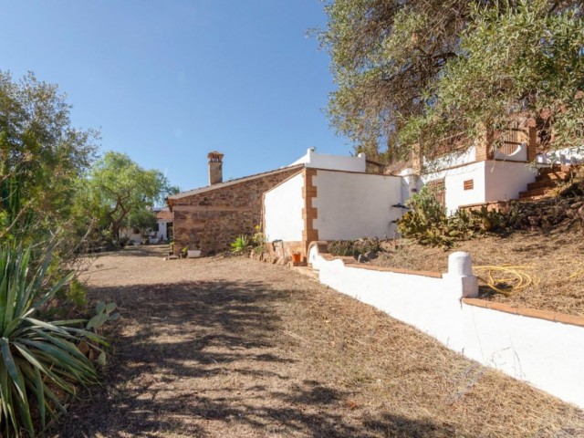 Villa avec 6 Chambres  à El Cortijuelo