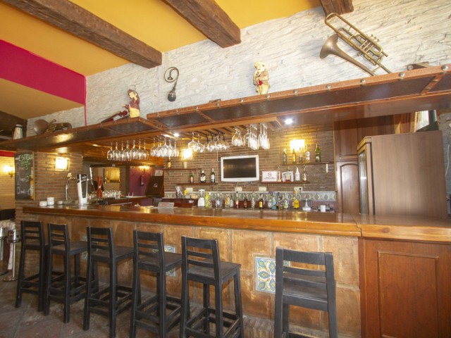 Kommerziell, Marbesa, R3270835
