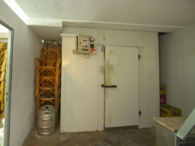 Kommerziell in Marbesa