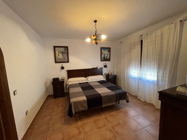 5 Slaapkamer Villa in El Coto