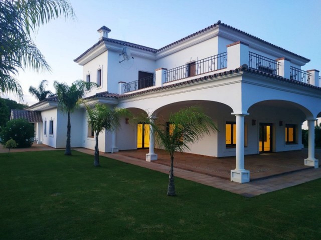 Villa con 5 Dormitorios  en Sotogrande