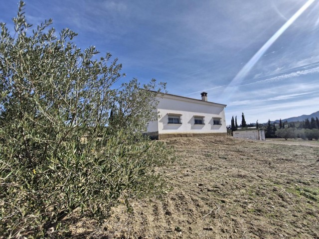 4 Schlafzimmer Villa in Alhaurín el Grande