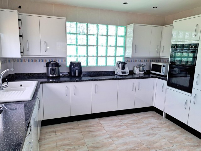 4 Schlafzimmer Villa in Alhaurín el Grande