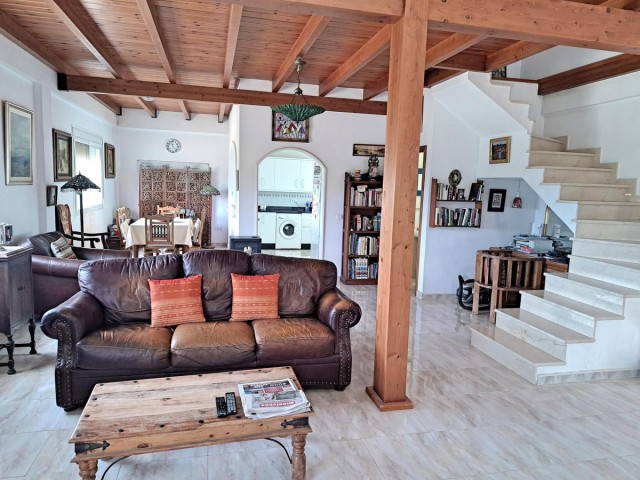 4 Schlafzimmer Villa in Alhaurín el Grande