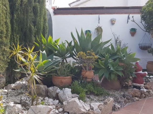 3 Makuuhuoneen Rivitalo Arroyo de la Miel