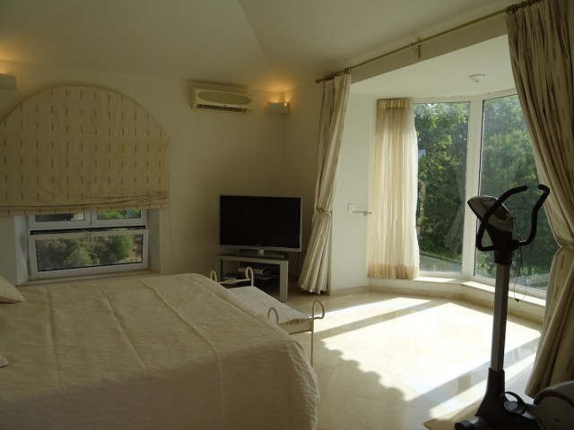 4 Slaapkamer Villa in Sotogrande Alto