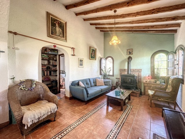 Villa avec 3 Chambres  à Almogía