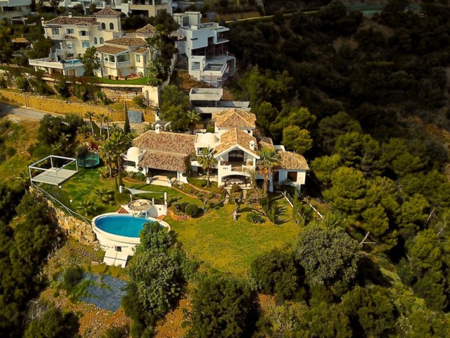 9 Sovrums Villa i Marbella