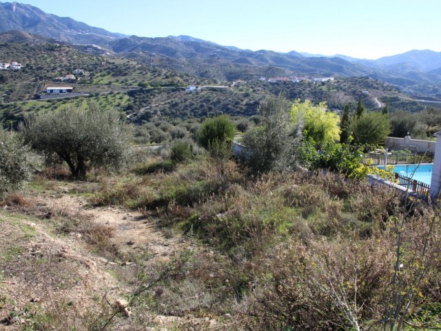  Grundstück in La Viñuela